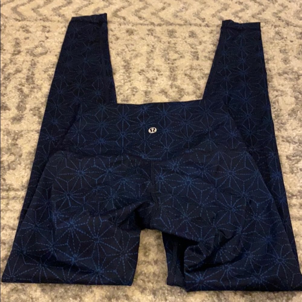 Lululemon patterned wunder under - Picture 2 of 3